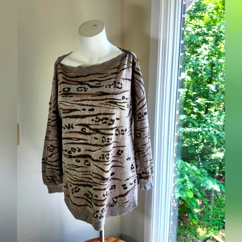 NWT Democracy Sz S Animal Print Sweater